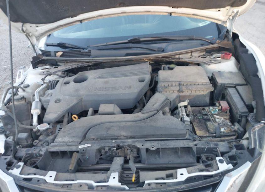 Photo 10 of 2016 Nissan Altima 2.5 SL (VIN 1N4AL3AP1GC123975)