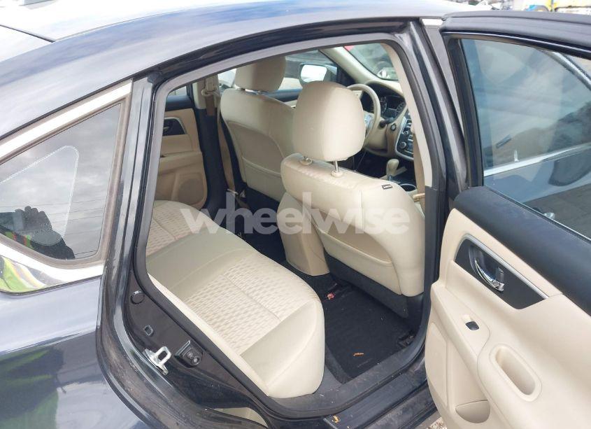 Photo 8 of 2016 Nissan Altima 2.5 SV (VIN 1N4AL3AP1GC131834)