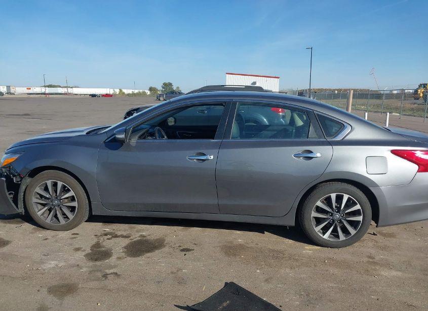 Photo 14 of 2016 Nissan Altima 2.5 SL (VIN 1N4AL3AP1GC140646)