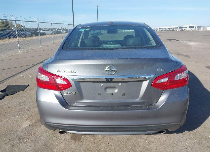 Photo 16 of 2016 Nissan Altima 2.5 SL (VIN 1N4AL3AP1GC140646)