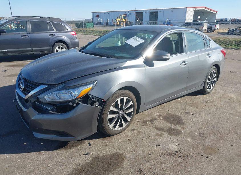 Photo 2 of 2016 Nissan Altima 2.5 SL (VIN 1N4AL3AP1GC140646)