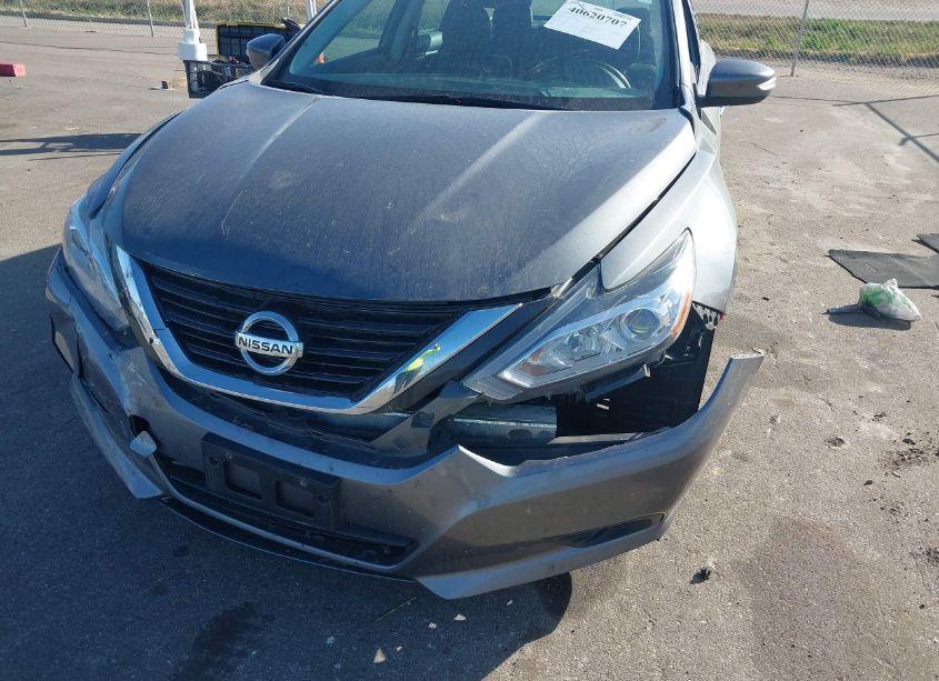 Photo 6 of 2016 Nissan Altima 2.5 SL (VIN 1N4AL3AP1GC140646)