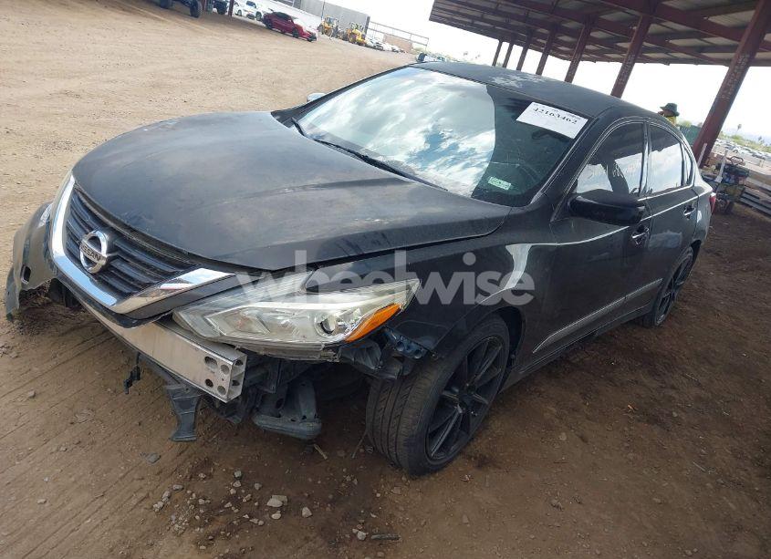 Photo 2 of 2016 Nissan Altima 2.5 S (VIN 1N4AL3AP1GC143255)