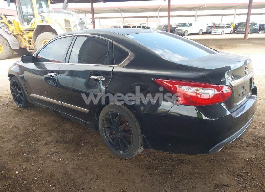 Photo 3 of 2016 Nissan Altima 2.5 S (VIN 1N4AL3AP1GC143255)