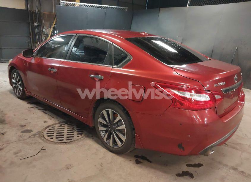 Photo 3 of 2016 Nissan Altima 2.5 SL (VIN 1N4AL3AP1GC154448)