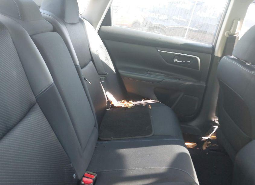 Photo 8 of 2016 Nissan Altima 2.5 SR (VIN 1N4AL3AP1GC160699)