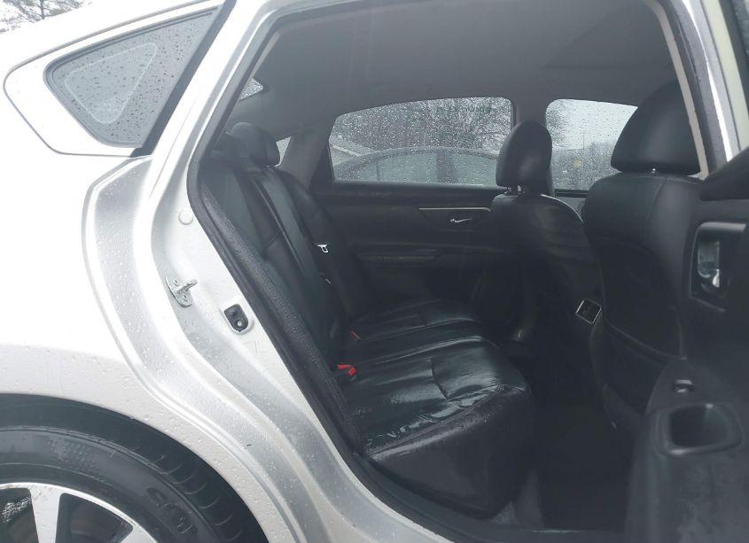 Photo 8 of 2016 Nissan Altima 2.5 SL (VIN 1N4AL3AP1GC160931)