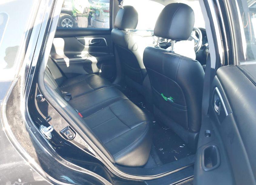 Photo 8 of 2016 Nissan Altima 2.5 SR (VIN 1N4AL3AP1GC164770)