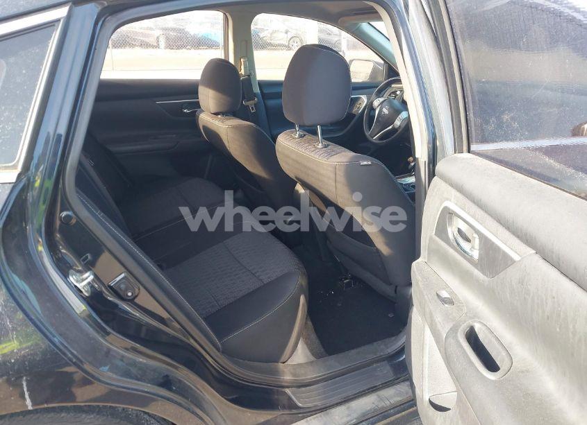 Photo 8 of 2016 Nissan Altima 2.5 SV (VIN 1N4AL3AP1GC165613)