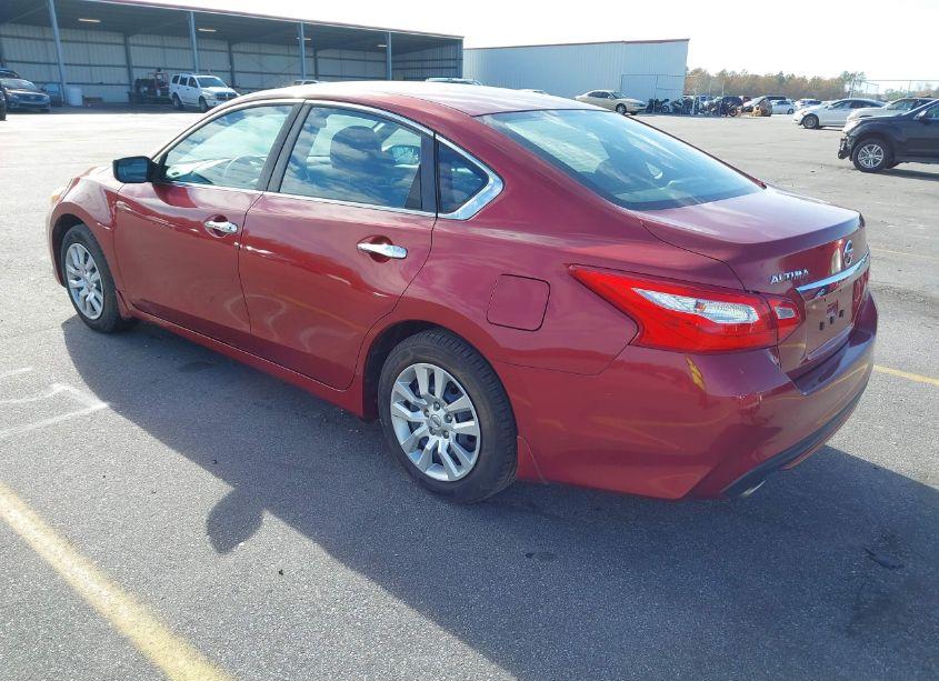 Photo 3 of 2016 Nissan Altima 2.5 S (VIN 1N4AL3AP1GC167376)