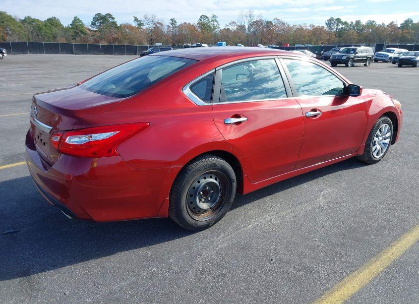 Photo 4 of 2016 Nissan Altima 2.5 S (VIN 1N4AL3AP1GC167376)