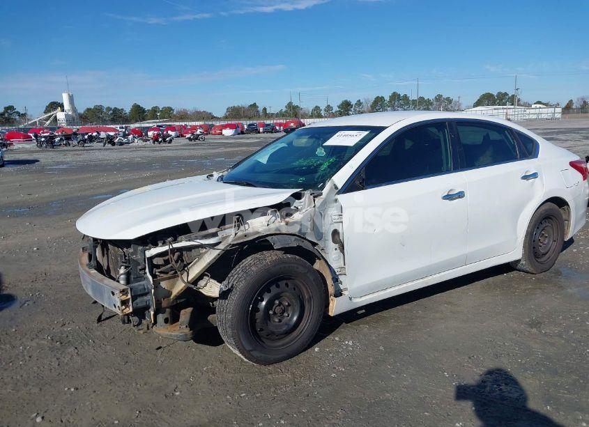 Photo 6 of 2016 Nissan Altima 2.5/2.5 S/2.5 SL/2.5 SR/2.5 SV (VIN 1N4AL3AP1GC174439)