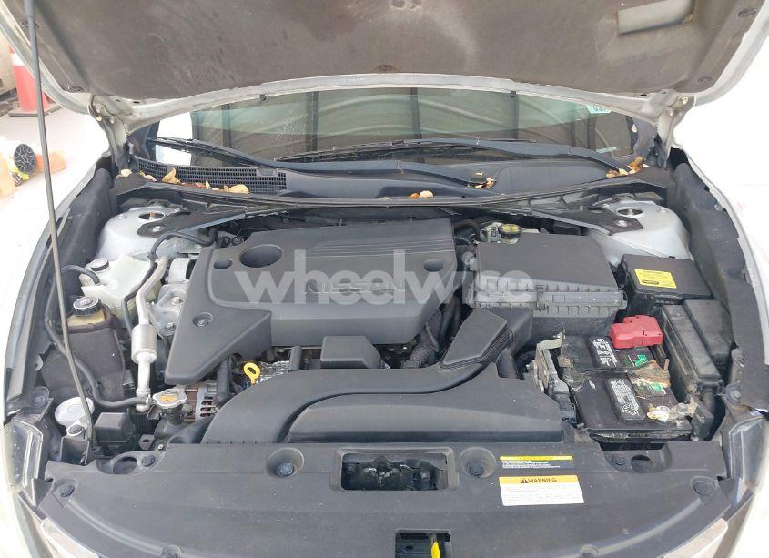 Photo 10 of 2016 Nissan Altima 2.5 SR (VIN 1N4AL3AP1GC181228)