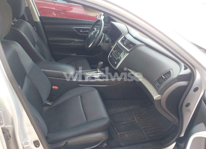 Photo 5 of 2016 Nissan Altima 2.5 SR (VIN 1N4AL3AP1GC181228)