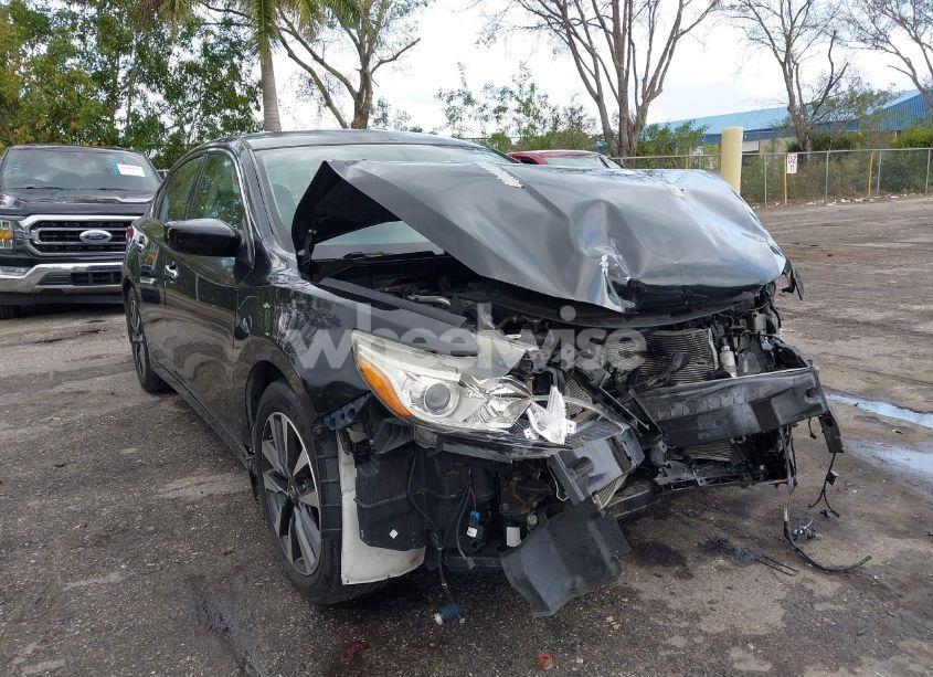 Photo 6 of 2016 Nissan Altima 2.5 SV (VIN 1N4AL3AP1GC183710)