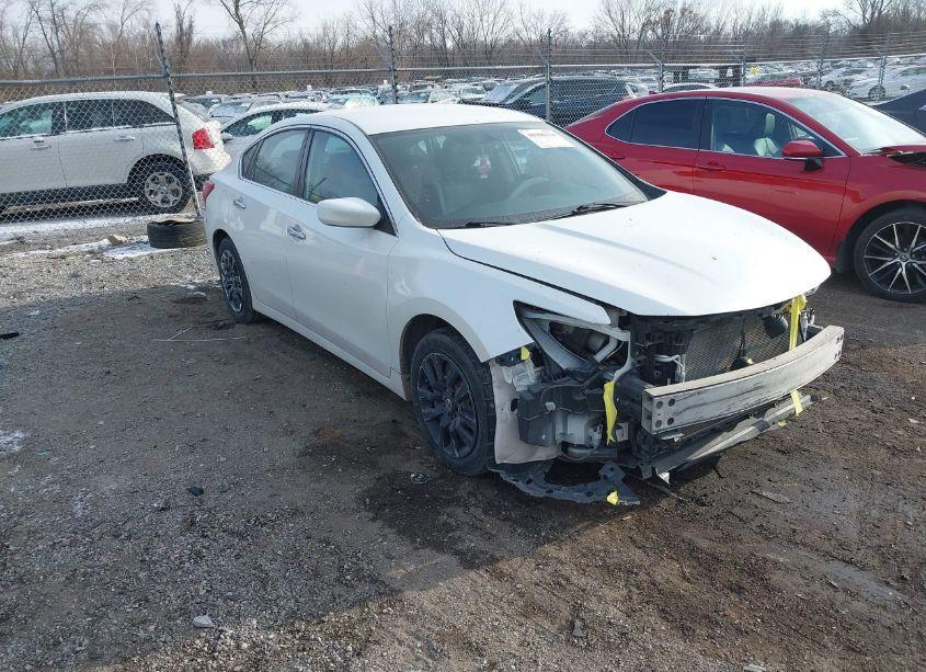 2016 Nissan Altima 2.5/2.5 S/2.5 SL/2.5 SR/2.5 SV (VIN 1N4AL3AP1GC184405) main photo