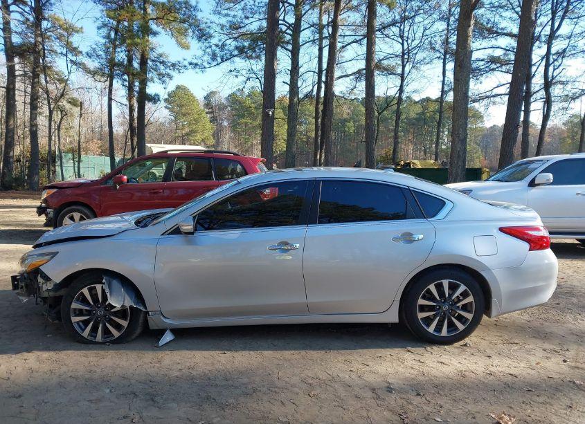 Photo 15 of 2016 Nissan Altima 2.5 SL (VIN 1N4AL3AP1GC187109)