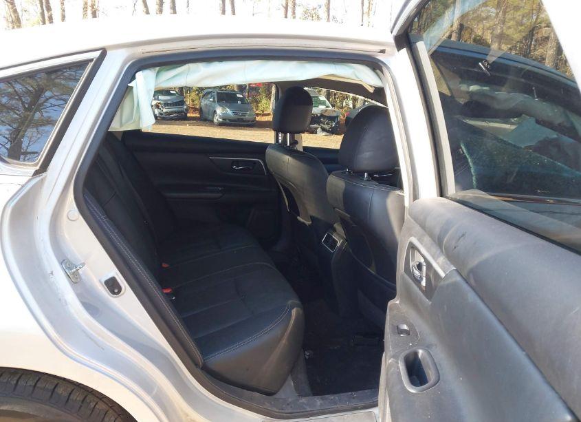 Photo 8 of 2016 Nissan Altima 2.5 SL (VIN 1N4AL3AP1GC187109)