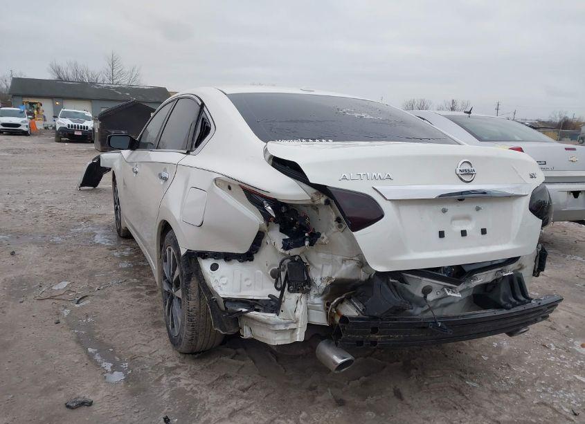 Photo 6 of 2016 Nissan Altima 2.5 SV (VIN 1N4AL3AP1GC188180)