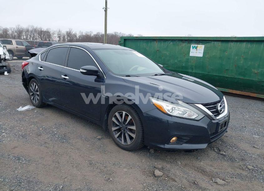 2016 Nissan Altima 2.5 SV (VIN 1N4AL3AP1GC190186) main photo