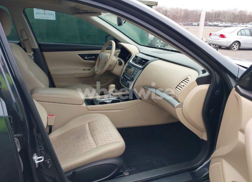 Photo 5 of 2016 Nissan Altima 2.5 SV (VIN 1N4AL3AP1GC190186)