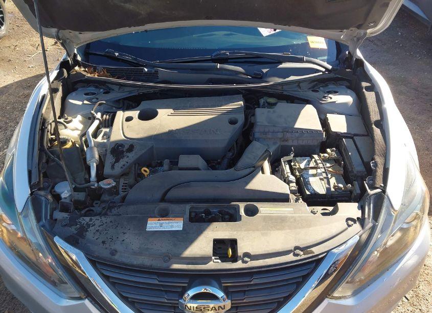 Photo 10 of 2016 Nissan Altima 2.5 SR (VIN 1N4AL3AP1GC207147)