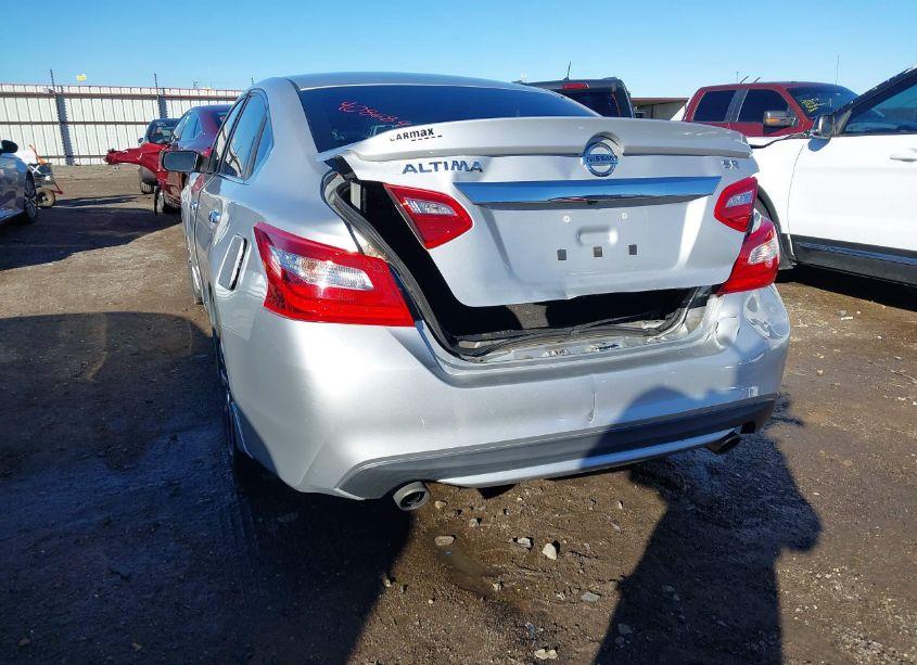 Photo 6 of 2016 Nissan Altima 2.5 SR (VIN 1N4AL3AP1GC207147)