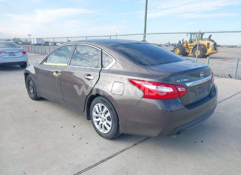 Photo 3 of 2016 Nissan Altima 2.5/2.5 S/2.5 SL/2.5 SR/2.5 SV (VIN 1N4AL3AP1GC207519)