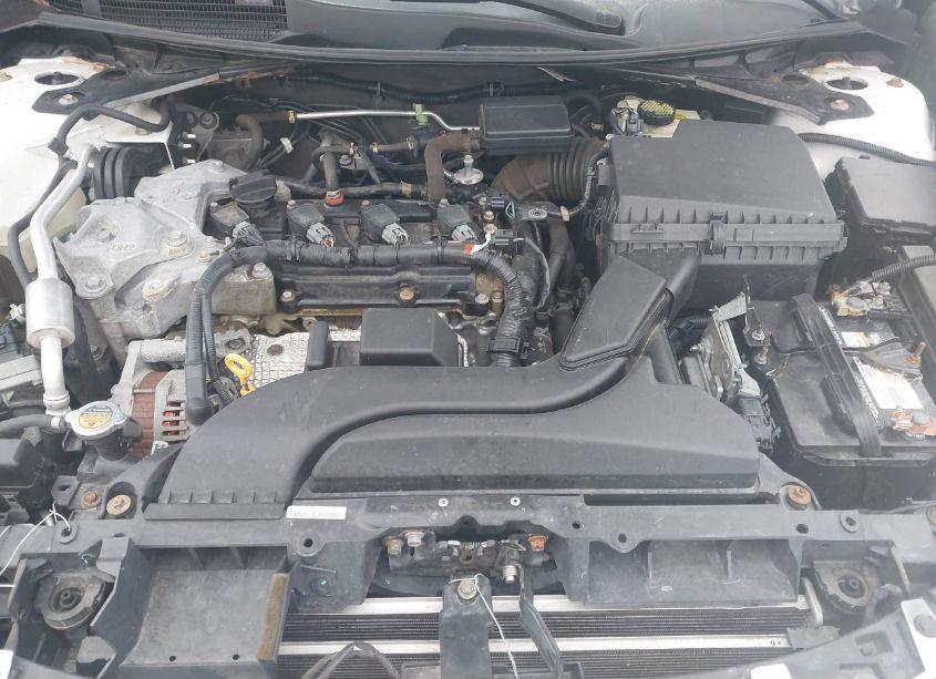 Photo 10 of 2016 Nissan Altima 2.5 SV (VIN 1N4AL3AP1GC211859)