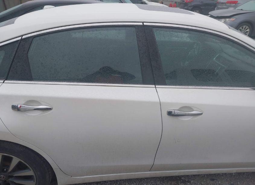 Photo 13 of 2016 Nissan Altima 2.5 SV (VIN 1N4AL3AP1GC211859)