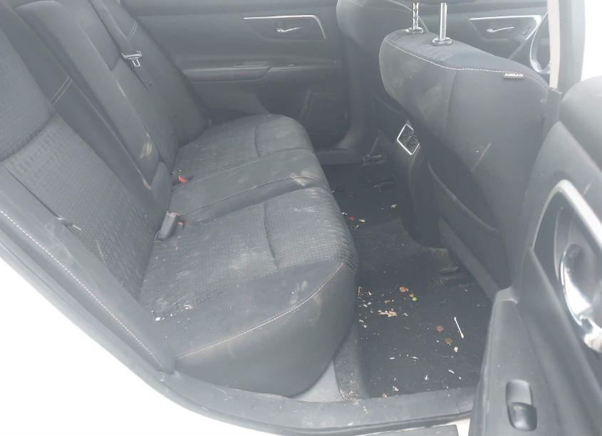 Photo 8 of 2016 Nissan Altima 2.5 SV (VIN 1N4AL3AP1GC211859)