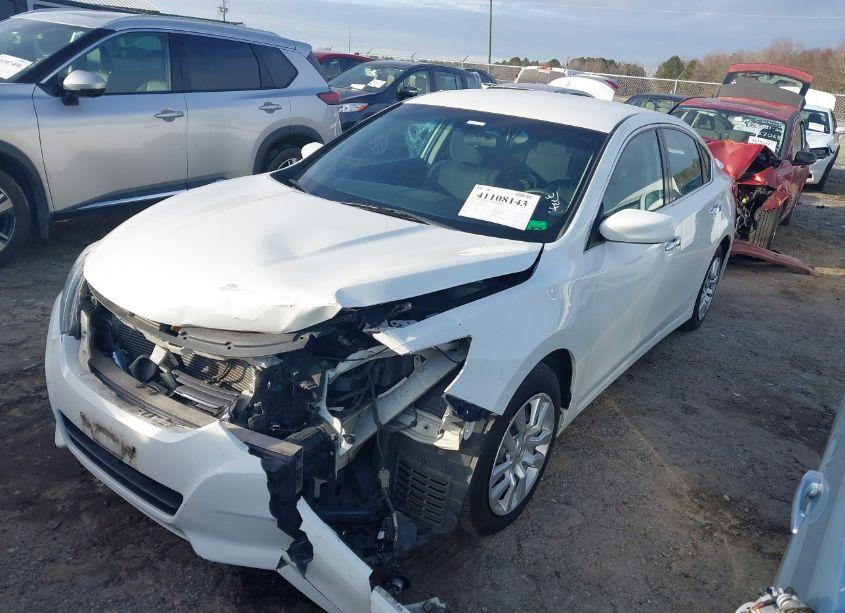 Photo 2 of 2016 Nissan Altima 2.5/2.5 S/2.5 SL/2.5 SR/2.5 SV (VIN 1N4AL3AP1GC211909)