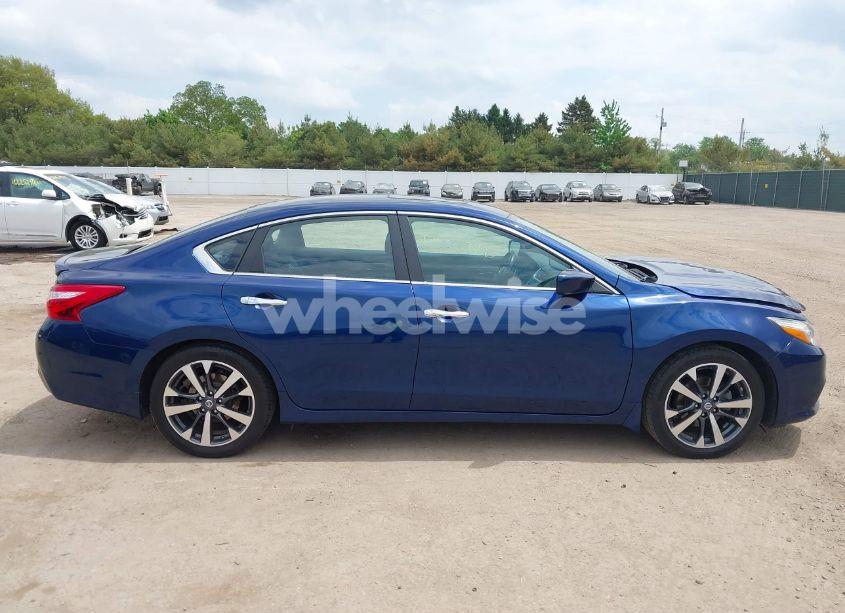 Photo 13 of 2016 Nissan Altima 2.5 SR (VIN 1N4AL3AP1GC213207)