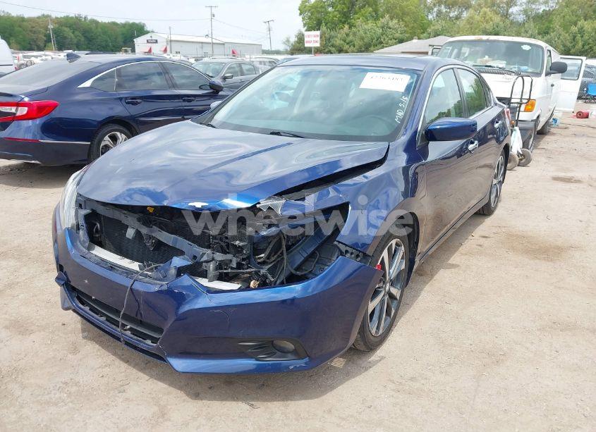 Photo 6 of 2016 Nissan Altima 2.5 SR (VIN 1N4AL3AP1GC213207)