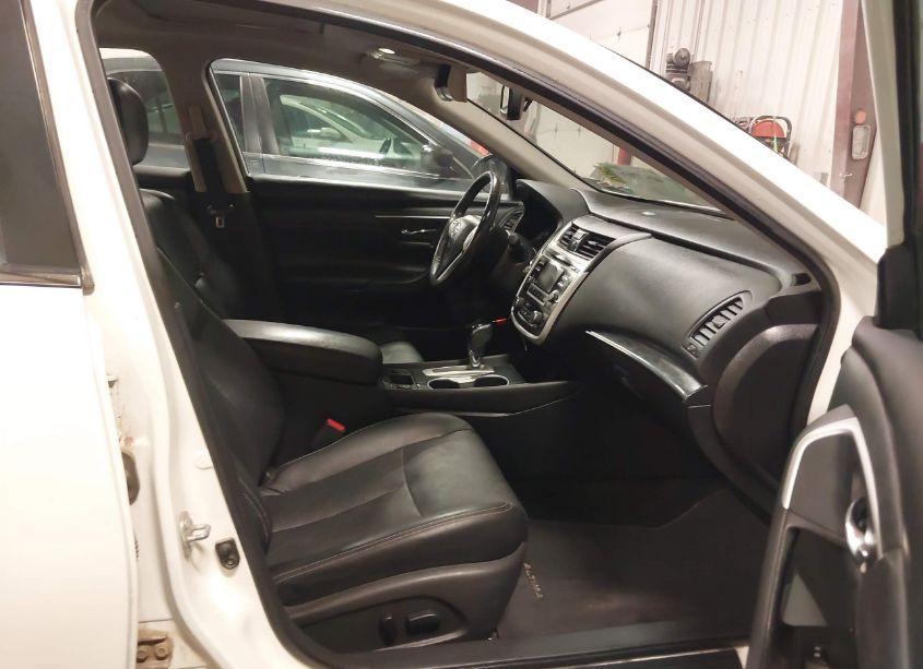 Photo 5 of 2016 Nissan Altima 2.5 SL (VIN 1N4AL3AP1GC225521)
