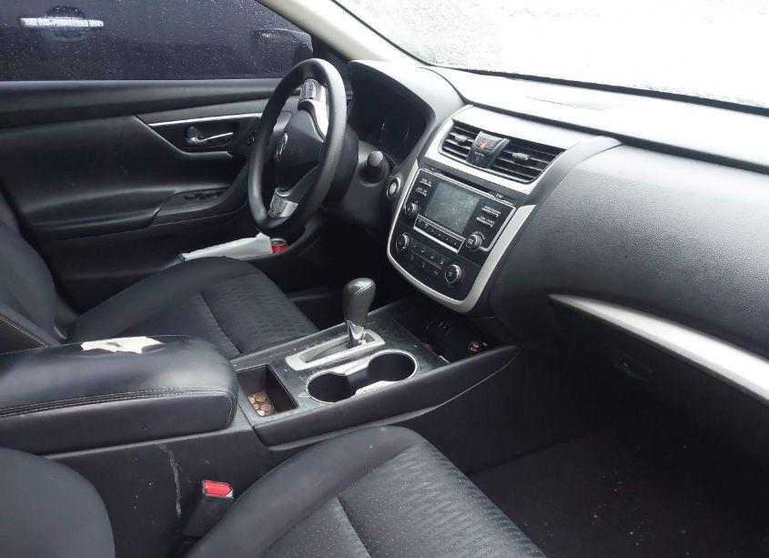 Photo 5 of 2016 Nissan Altima 2.5/2.5 S/2.5 SL/2.5 SR/2.5 SV (VIN 1N4AL3AP1GC243419)