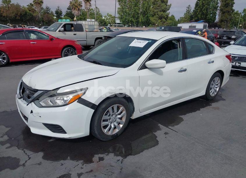 Photo 2 of 2016 Nissan Altima 2.5/2.5 S/2.5 SL/2.5 SR/2.5 SV (VIN 1N4AL3AP1GC249009)