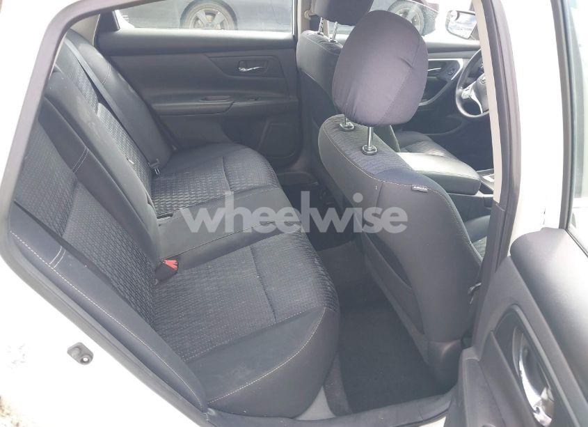 Photo 8 of 2016 Nissan Altima 2.5/2.5 S/2.5 SL/2.5 SR/2.5 SV (VIN 1N4AL3AP1GC249009)