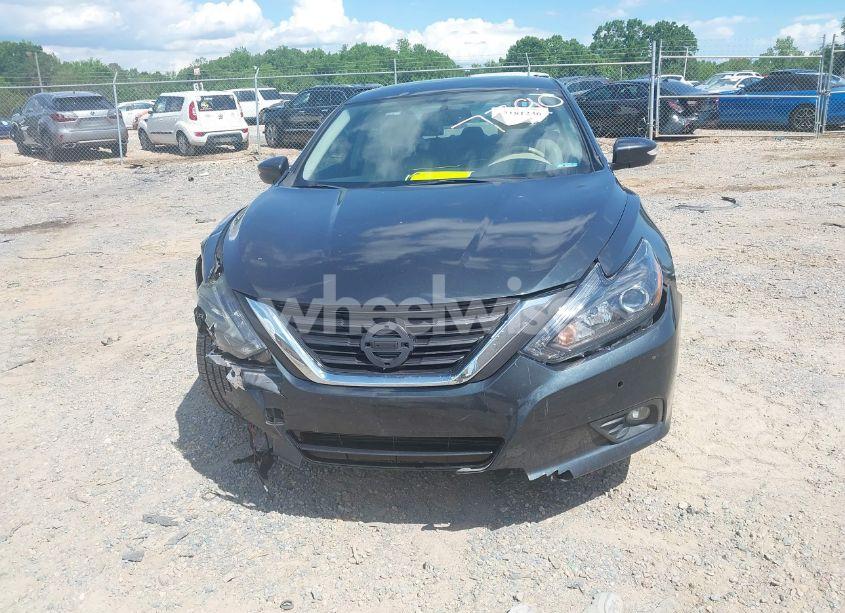 Photo 11 of 2016 Nissan Altima 2.5 SL (VIN 1N4AL3AP1GC257790)