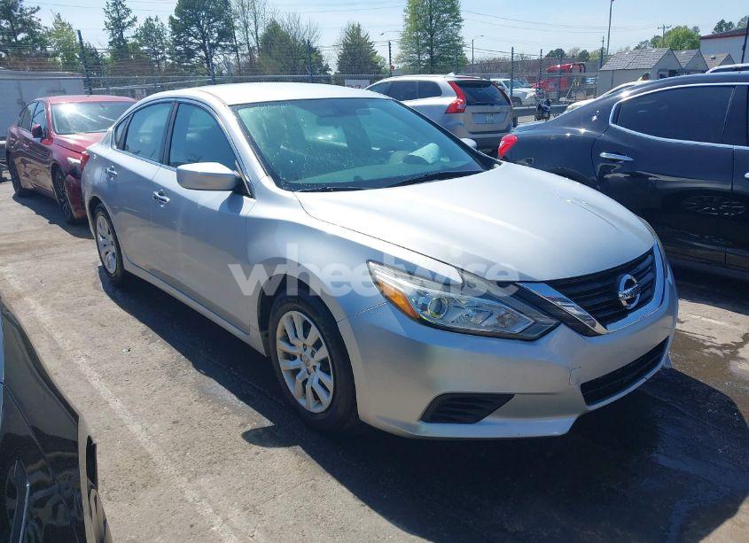 2016 Nissan Altima 2.5/2.5 S/2.5 SL/2.5 SR/2.5 SV (VIN 1N4AL3AP1GC260706) main photo