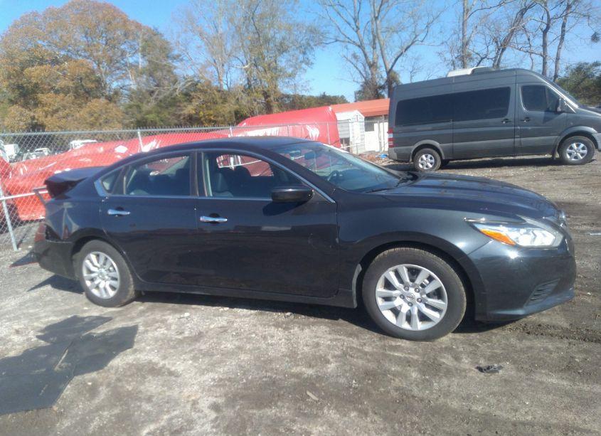 Photo 13 of 2016 Nissan Altima 2.5 S (VIN 1N4AL3AP1GC263105)