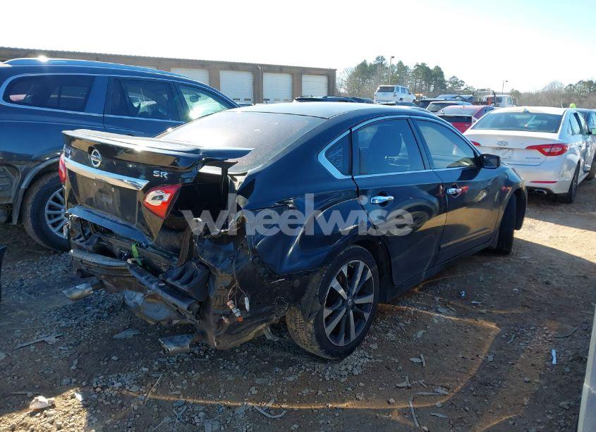 Photo 4 of 2016 Nissan Altima 2.5 SR (VIN 1N4AL3AP1GC270801)