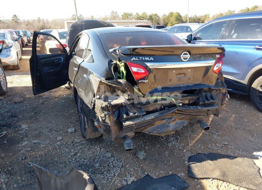 Photo 6 of 2016 Nissan Altima 2.5 SR (VIN 1N4AL3AP1GC270801)