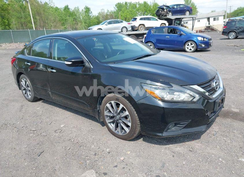 2016 Nissan Altima 2.5 SL (VIN 1N4AL3AP1GC272239) main photo