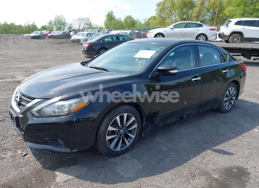 Photo 2 of 2016 Nissan Altima 2.5 SL (VIN 1N4AL3AP1GC272239)