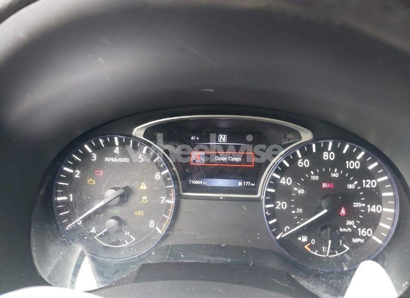 Photo 7 of 2016 Nissan Altima 2.5 SR (VIN 1N4AL3AP1GC272757)