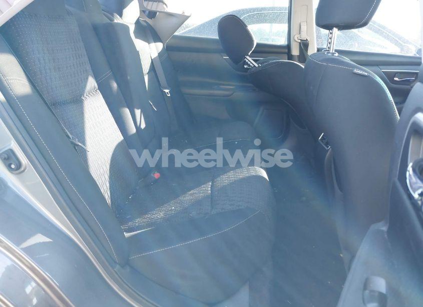 Photo 8 of 2016 Nissan Altima 2.5 SV (VIN 1N4AL3AP1GC275609)