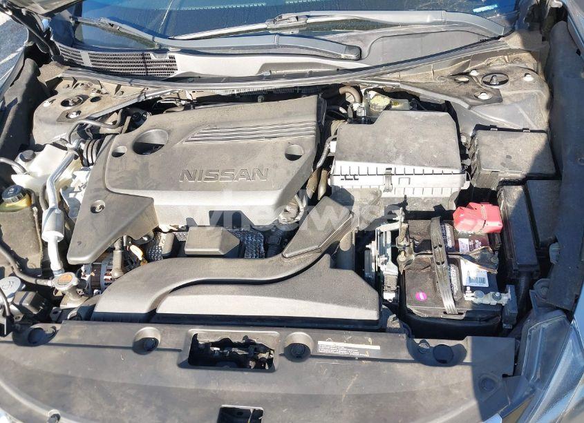 Photo 10 of 2016 Nissan Altima 2.5 SR (VIN 1N4AL3AP1GC276758)