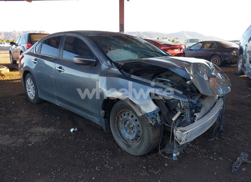 2016 Nissan Altima 2.5 S (VIN 1N4AL3AP1GC277621) main photo