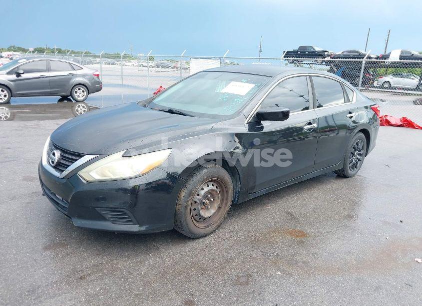 Photo 2 of 2016 Nissan Altima 2.5 S (VIN 1N4AL3AP1GN307222)